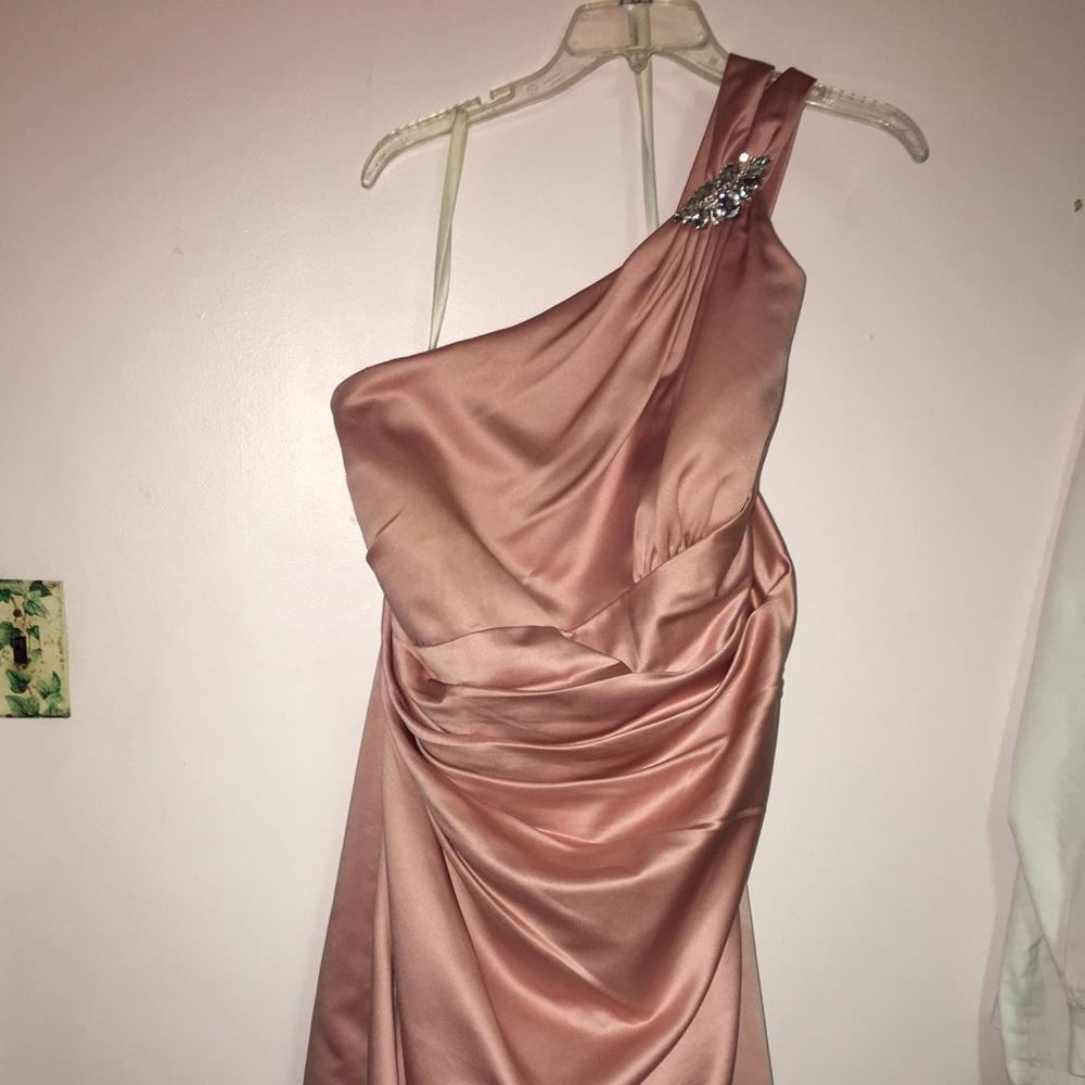 Semi dress